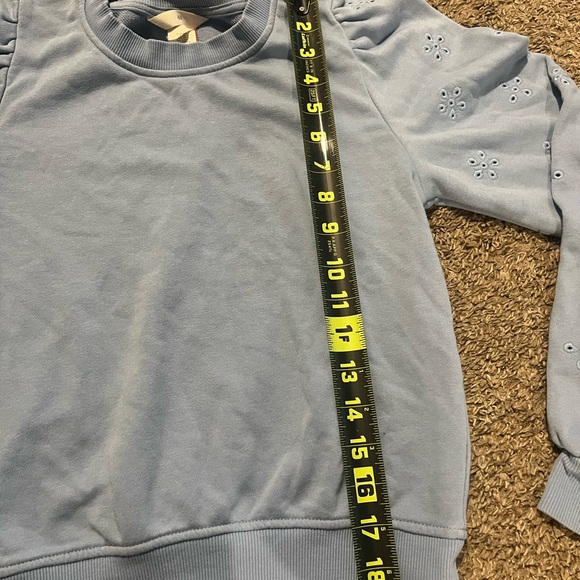 H&M Women’s Baby Blue Broderie Anglaise Crewneck - Picture 5 of 6